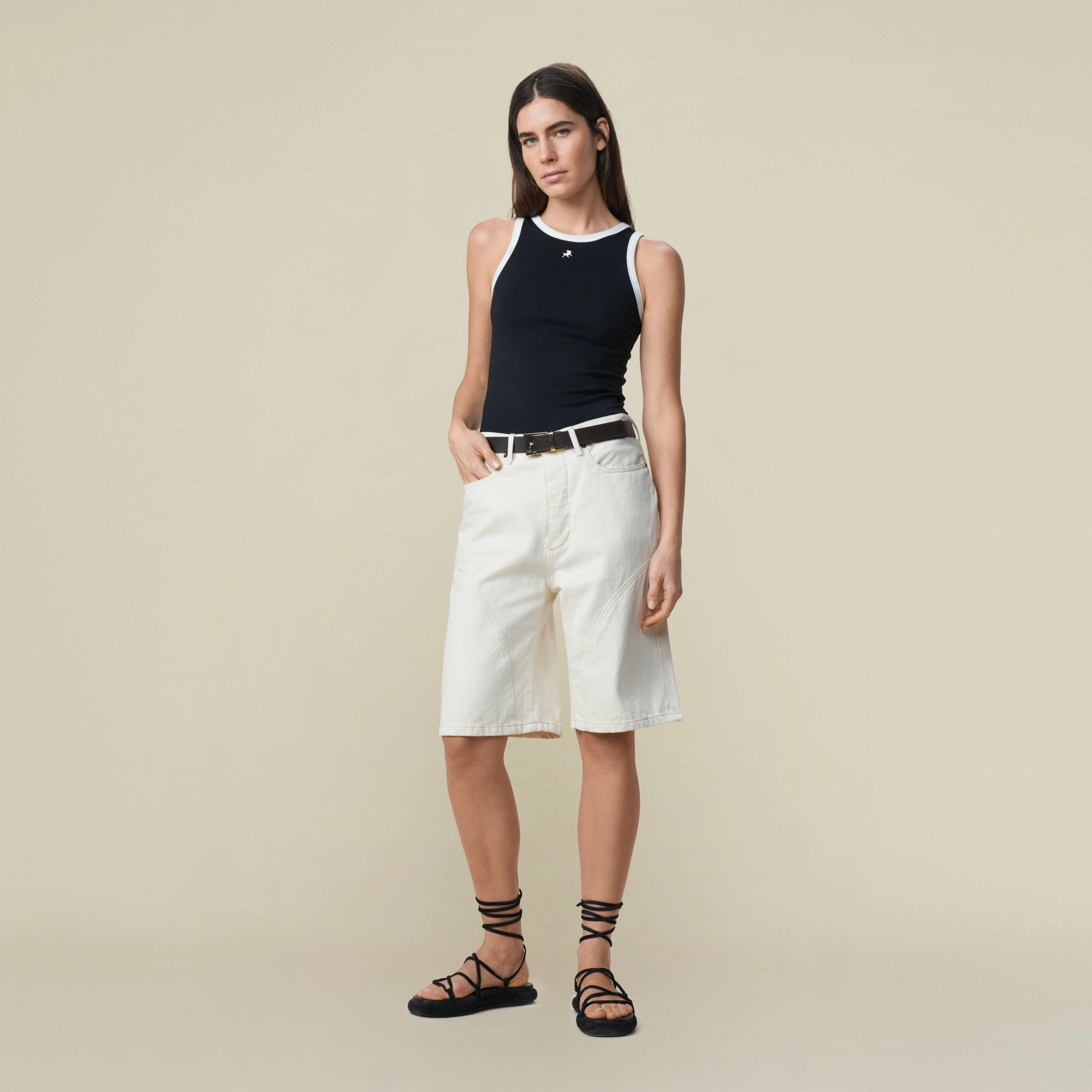 Ada Bermuda Otawa Ecru - Low Rise Short